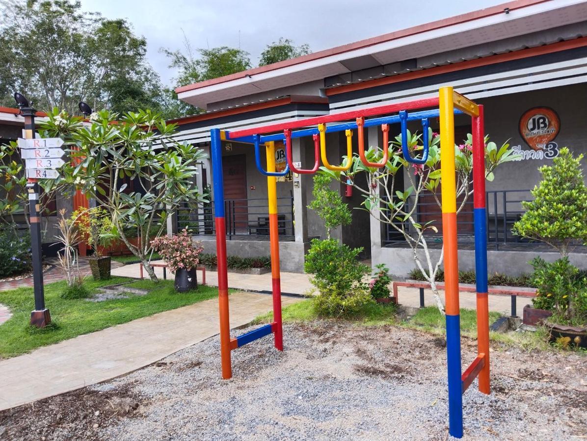 Jb Grand Resort Nakhon Si Thammarat Exterior photo